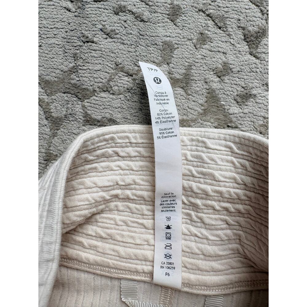 Lululemon Textured Cropped Jacket Womens Bone Ivory Cream Size XS/S - Picture 9 of 9